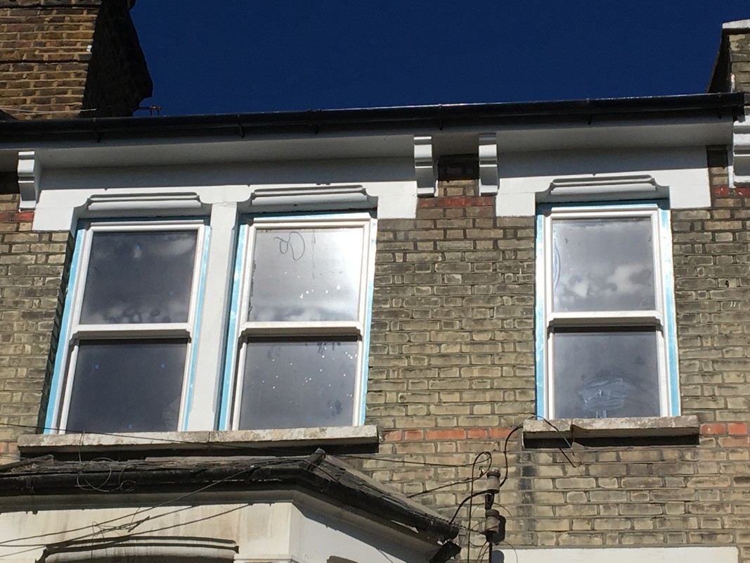 New uPVC sash windows fitted on Victorian terrace in Banbury